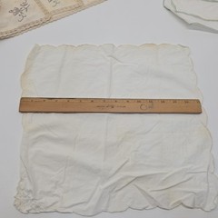 Vintage Linen Scrap Lot For Quilting & Crafting Florals Emroidery Lace Lot X 14