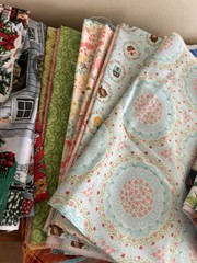 Vintage Mixed Lot Pieces Floral Fabric Ditzy Colorful Scraps Assorted