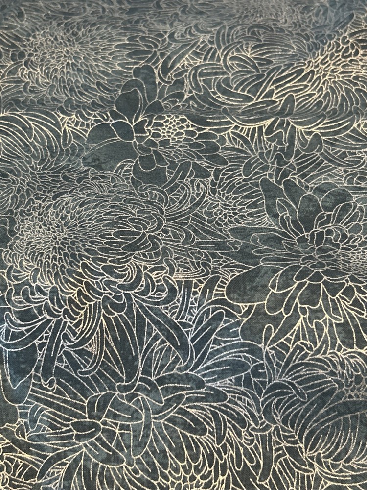 Chrysanthemum Print Cotton Quilting Fabric Blue Silver Shimmer JoAnn 38″ X 44″