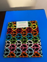 BRAND NEW CREATE IT 100% COTTON PEACE SIGN PRECUT SEWING AND CRAFT FABRIC 18X21