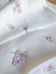 2.3 yds (56”w) flower embroidered white cozy sherpa fleece fabric 260217 Azz