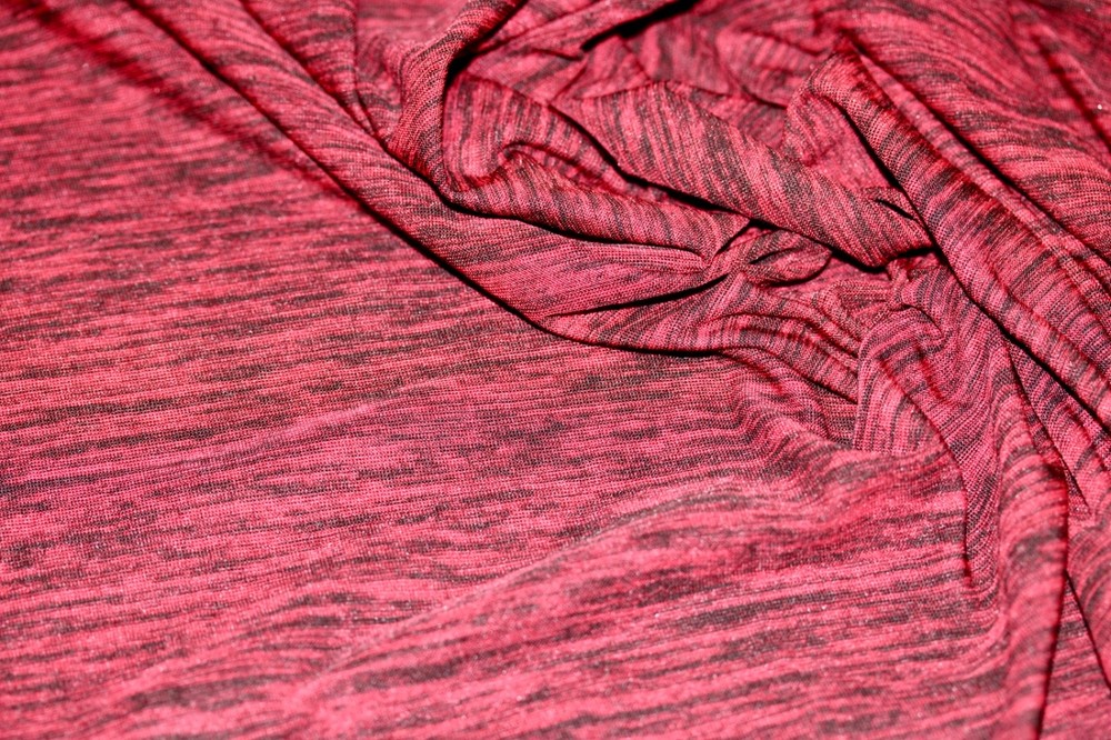 JERSEY KNIT FABRIC HEATHER RED ATHLETIC MOISTURE WICKING 100% POLYESTER 60″ WIDE