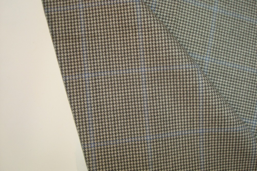2.88 yd UK Wool Flannel Fabric Luxury 120s Suiting Jacket 9 oz Charcoal 104″ BTP