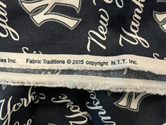 VTG 2015 MLB New York Yankees Logo Print by Fabric Traditions 29″X18″ BTFQ