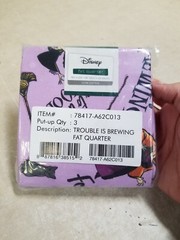 x3 – DISNEY HOCUS POCUS TROUBLE BREWING COTTON TOSS FABRIC FAT QUARTER 18″ X 21″
