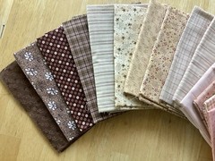 NEW 15 Piece Fat Quarter BUNDLE All Quilters Fabric In Browns And Pinks