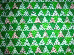 Vtg 2 Sided Quilted Fabric Christmas Floral Motif 43″ x 3 Yds