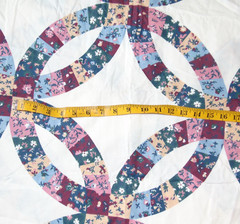 Cotton Fabric Patchwork Double Wedding Ring Print Cheater Quilt 3yds x 90″