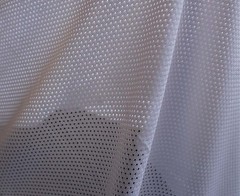 Sport Mesh White Polyester Mesh Netting 58″ Wide Fabric by the Yard D466.04