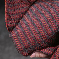 50*137cm Vintage 3D Red & Black Particle Woven Checkered Jacquard Fabric Design