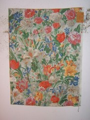 Stroheim & Romann, Spring Blossoms, Vtng Remnant, 25.50″ W X 35″ L, Multi/Bone
