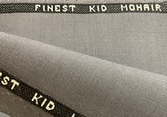 Vintage 1991 Barclay’s Gray 60% Wool 40% Mohair English Suiting 2.7m 275 g/m