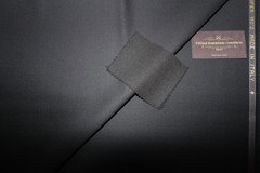 100% CASHMERE COATING FABRIC IN “Black/White Herringbone MADE IN SCOTLAND 3.75 m