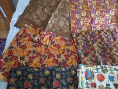4851. 2 lbs. 4 oz. ASSORTED FALL/AUTUMN Cotton & Cotton Blend QUILTING FABRICS