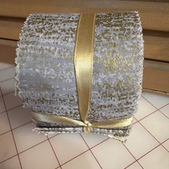 Jelly Roll 2.5 X 42” Gray With Gold Metallic Cotton Roll