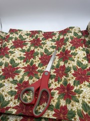 VTG Poinsettia with Metallic Gold on Cream Cotton Christmas Holiday Quilt Fabric