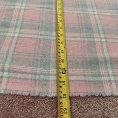 Vintage Woven Fabric 4.25 Yards Pink Gray Plaid 153×62 Reversible Lightweight