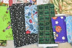 Lot, Novelty Prints Cotton Pieces & Scraps, 2 Pound & 2 Oz, S133