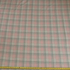 Vintage Woven Fabric 4.25 Yards Pink Gray Plaid 153×62 Reversible Lightweight