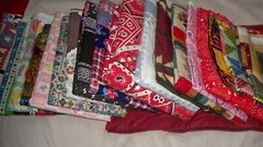 PATCHWORK PRINTS & SQUARES – COTTON QUILTING FABRIC- Unbranded – U-PICK1