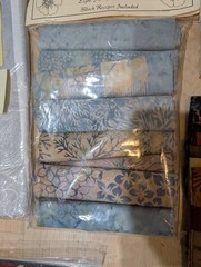 Miscellaneous Fat Quarter 18″ x 21″ Bundles Precut over 50