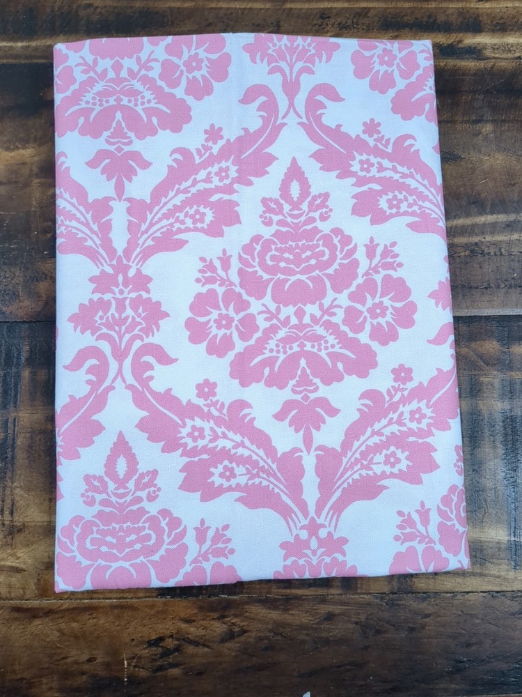 Westminster Fibers Darla by Tanya Whelan 34×42″ w Small Cutout Fabric