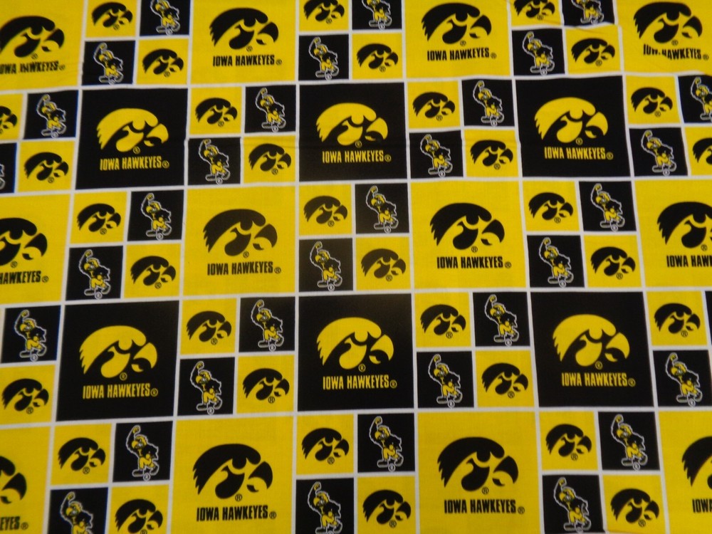UNIVERSITY of IOWA ” HAWKEYES ” BRAND NEW SQUARE DESIGN 1/2 YARD 100% COTTON