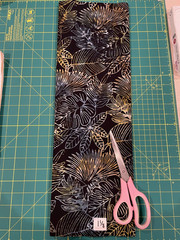 Batik Fabric Remnant – 100% cotton – #R-130 – 1 1/8yds