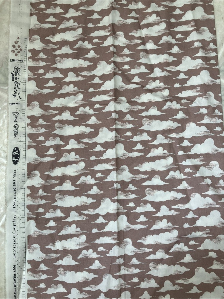 Fat Quarter Art Gallery Mauve and White Cloud Print Fat Quarter Her and History