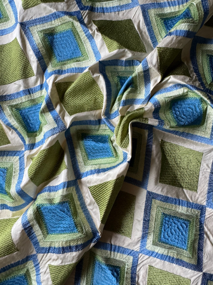 Groundworks Bella Diamond Designer Fabric Remnant 24″x24″
