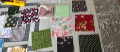 Lot of 120 cut squares for quilting / Crafts 4″x4″ and 2″x2″