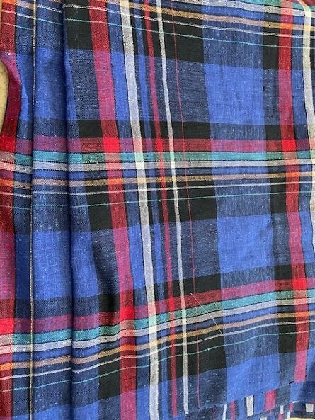 Blue/White/Red/Black plaid Heavy Linen/ Cotton Remnant 45″ x 6 2/3yd.