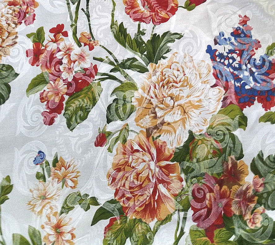 VICTORIAN CHINTZ PRINT FLORAL DAMASK IVORY POLY COTTON FABRIC 60″ By the Yard