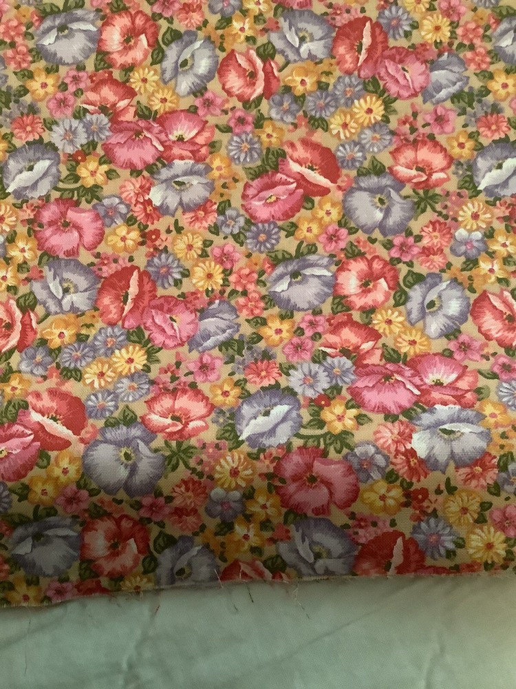 Classic Cottons Fabric 1998 Pansies Pinks & Lavender On Tan 3+ Yards X 45” Vtg