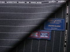 100% WOOL SUITING FABRIC CROWN CLASSIC IN “Charcoal” MADE IN ENGLAND = 3.5 m.