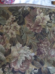 5176. Multicolor FLORAL JACQUARD TAPESTRY Upholstery FABRIC – 55″ x 4 yds.