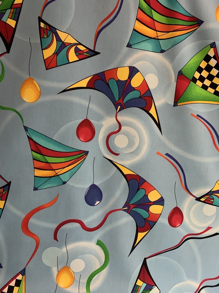 COTTON FABRIC – COLORFUL KITES AND BALLOONS IN BLUE SKY – VIP CRANSTON – BTY