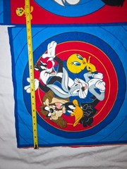VINTAGE LOONEY TUNES BUGS BUNNY SYLVESTER TWEETY TAZ FABRIC 95″ CRANSTON USA