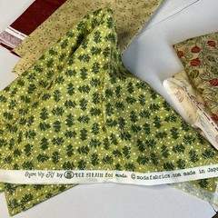 MODA Christmas Fabric by Strain Gervais Taylor 5 Yards Total~Uncut~Quilt Crafts