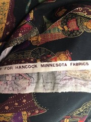 Vintage Christmas Fabric – Royalty Pattern w/ Gold Accents, 1990’s Hancock MN