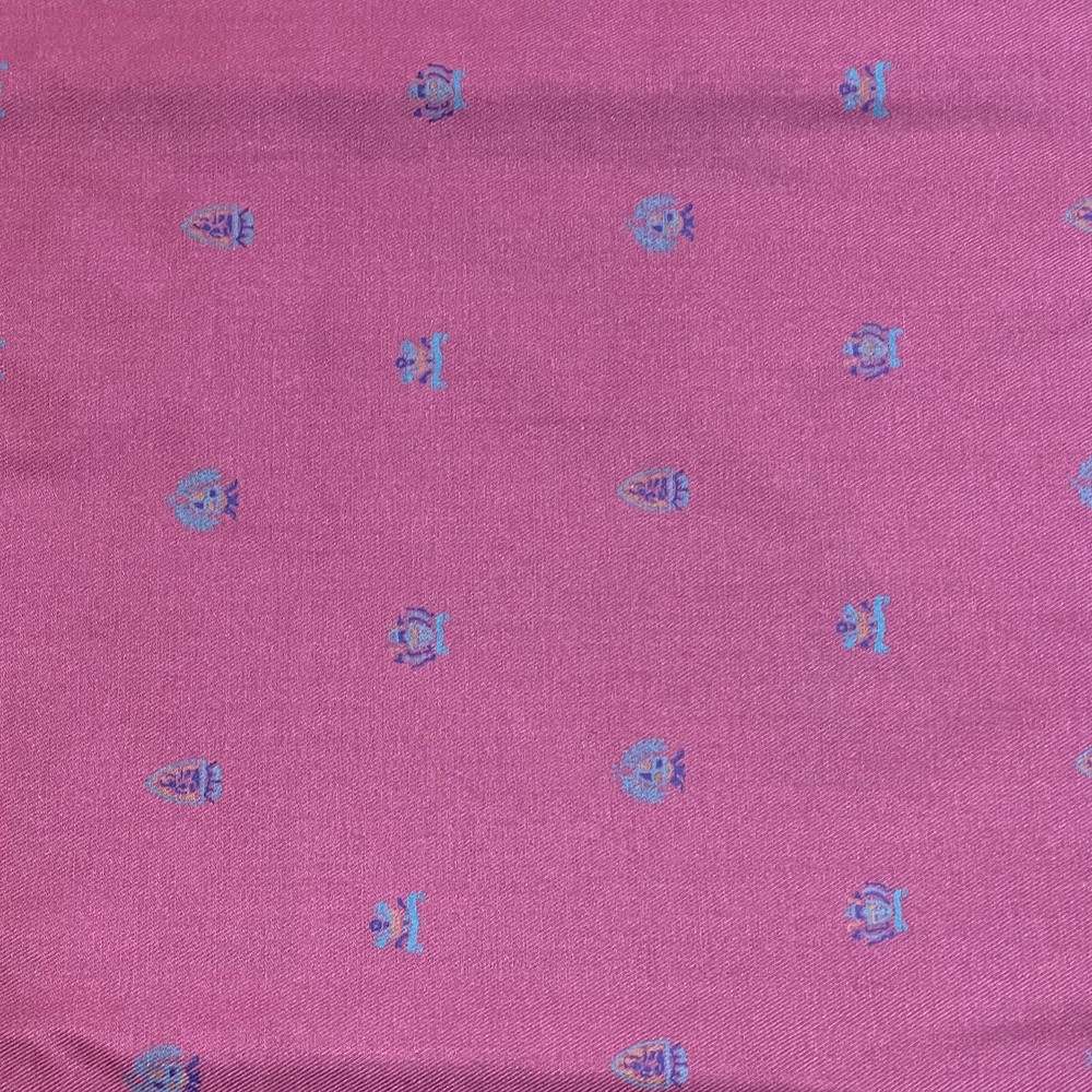 Fabric Plum Cotton Polyester Blend 5.28 Yards x 42 Inches