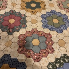 Springs Grandmothers Garden Cheater Quilt Cotton Fabric – 1+ Yard
