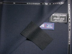 100% WOOL WITH “CREASE RESISTANCE” SUITING FABRIC “Very Dark Navy” = 3.5 m