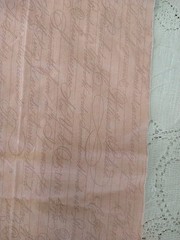 REMNANT Santoro London Quilting Treasures Script Signatures Peach Gold 15″ x 25″