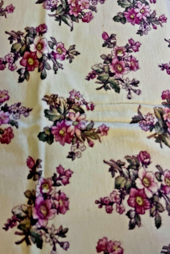 Faye Burgos for Marcus Brothers Floral Quilt Flannel 22″x24″