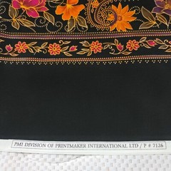 Printmaker International 45 Inch x 116 3.2 Yards Large Black Red Floral Pattern