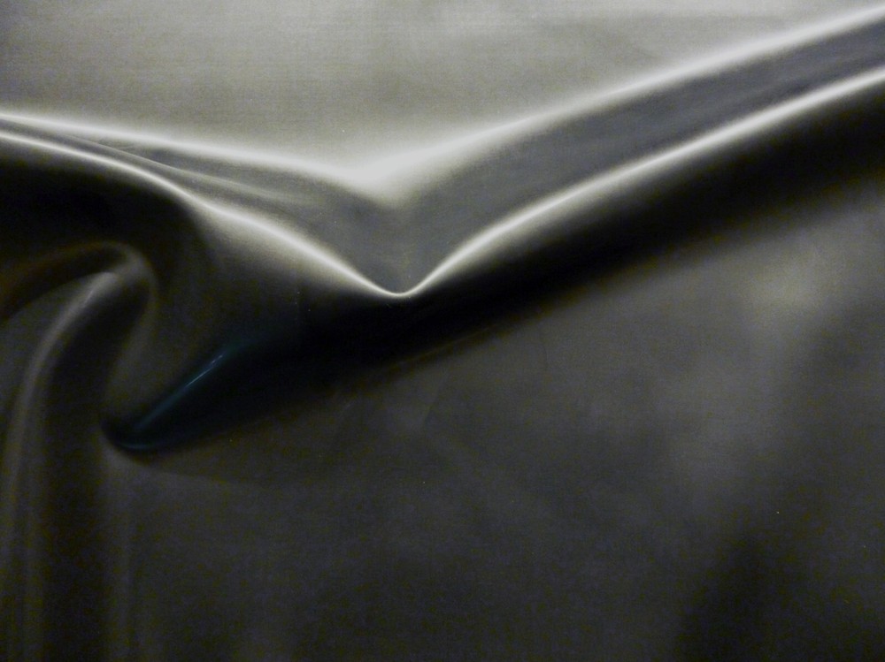 Latex Rubber 0.20mm, Roll End, 805×92 cm, Black
