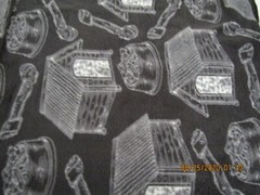 DOG BOWLS, BONES & HOUSES FLEECE FABRIC / 1 YARD 7 INCHES – 59″ WIDE- ANTI PILL