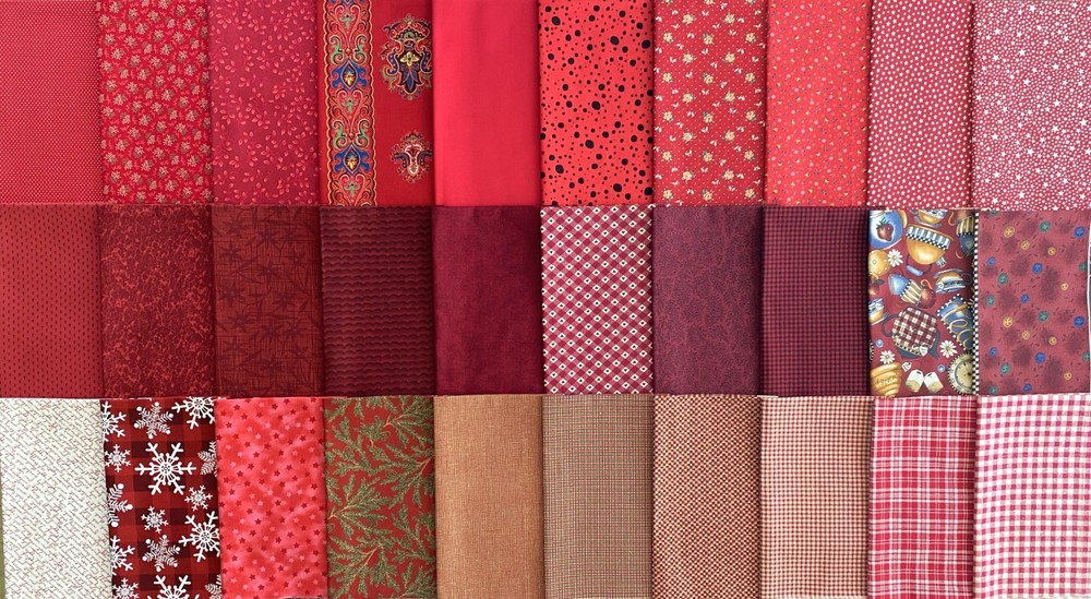 30 RED SHADES Fat / Long Quarter Floral Tonal Blender Quilt Cotton Fabric Bundle