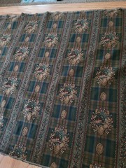 VTG Plaid Tartan Tapestry Fabric English Cottage Berries, Medallions 55” BTY